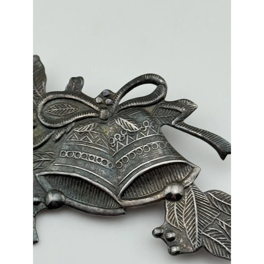 Sterling Silver Christmas Bells Bow Brooch